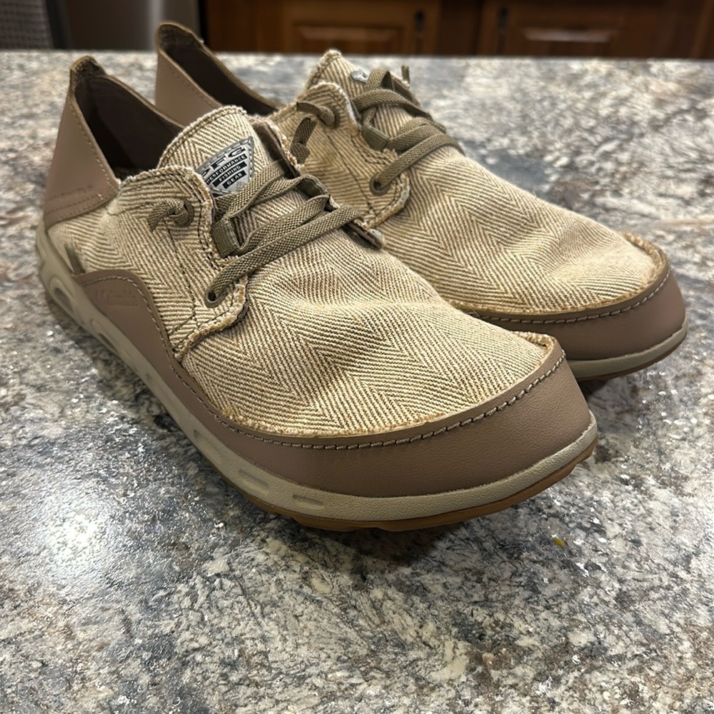 Columbia PFG men’s shoes size 9.5